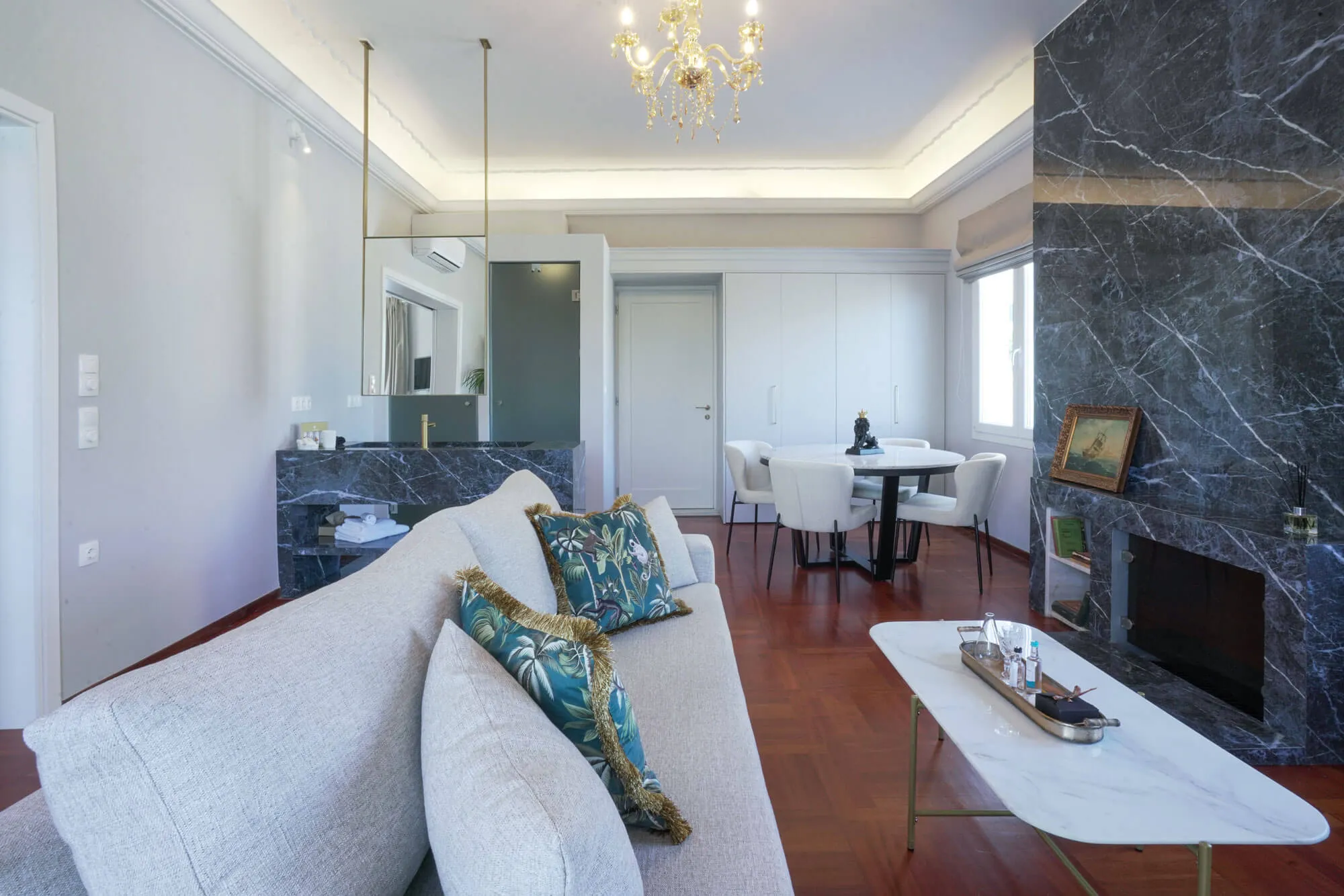 Athina Suite