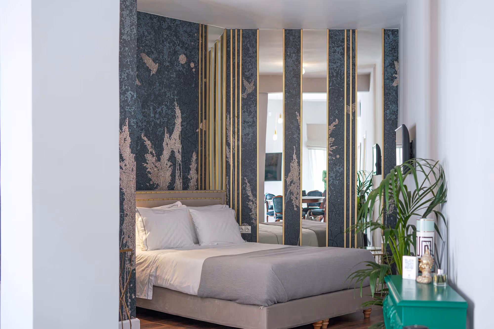 Pandora Suite Syros