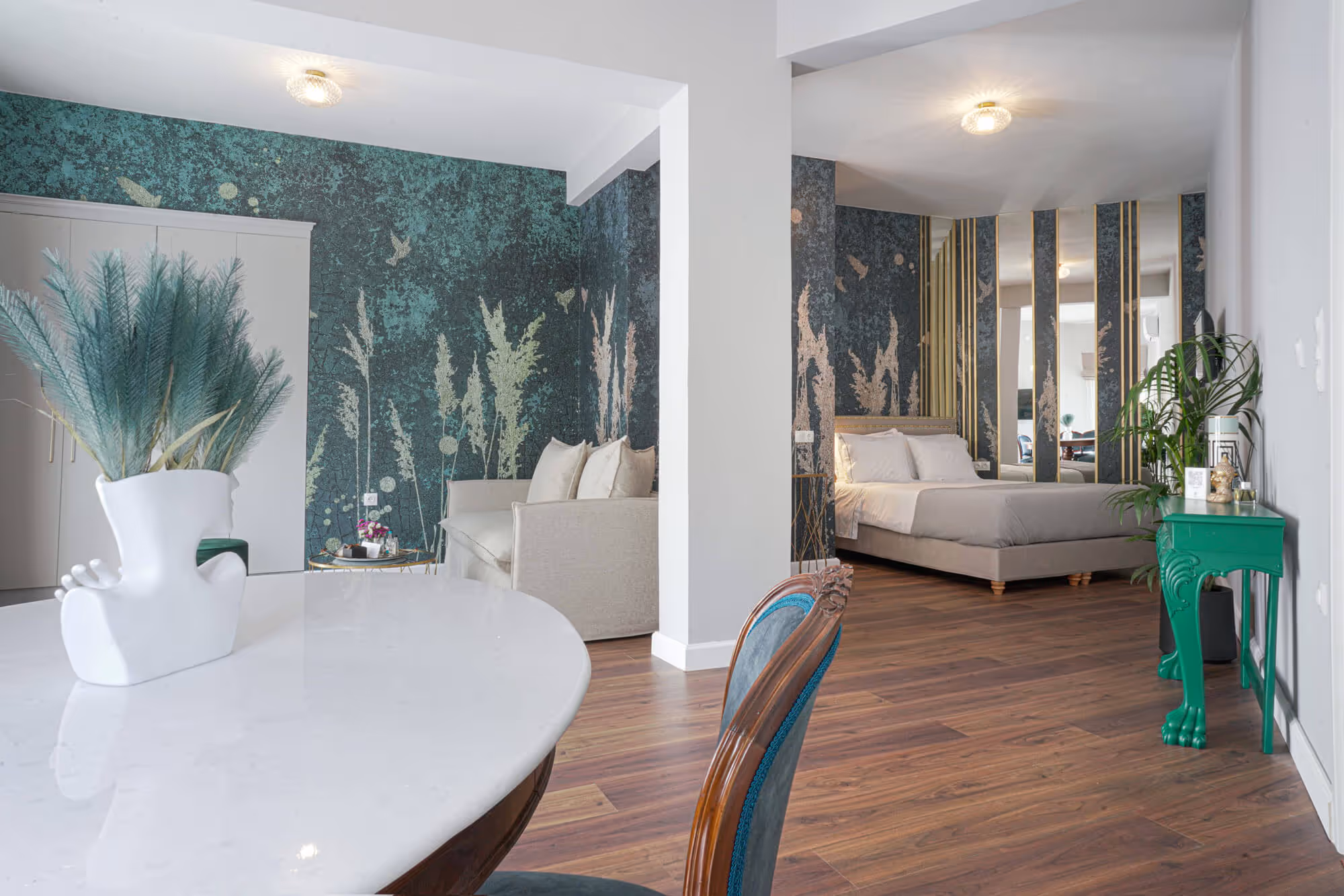 Pandora Suite Syros